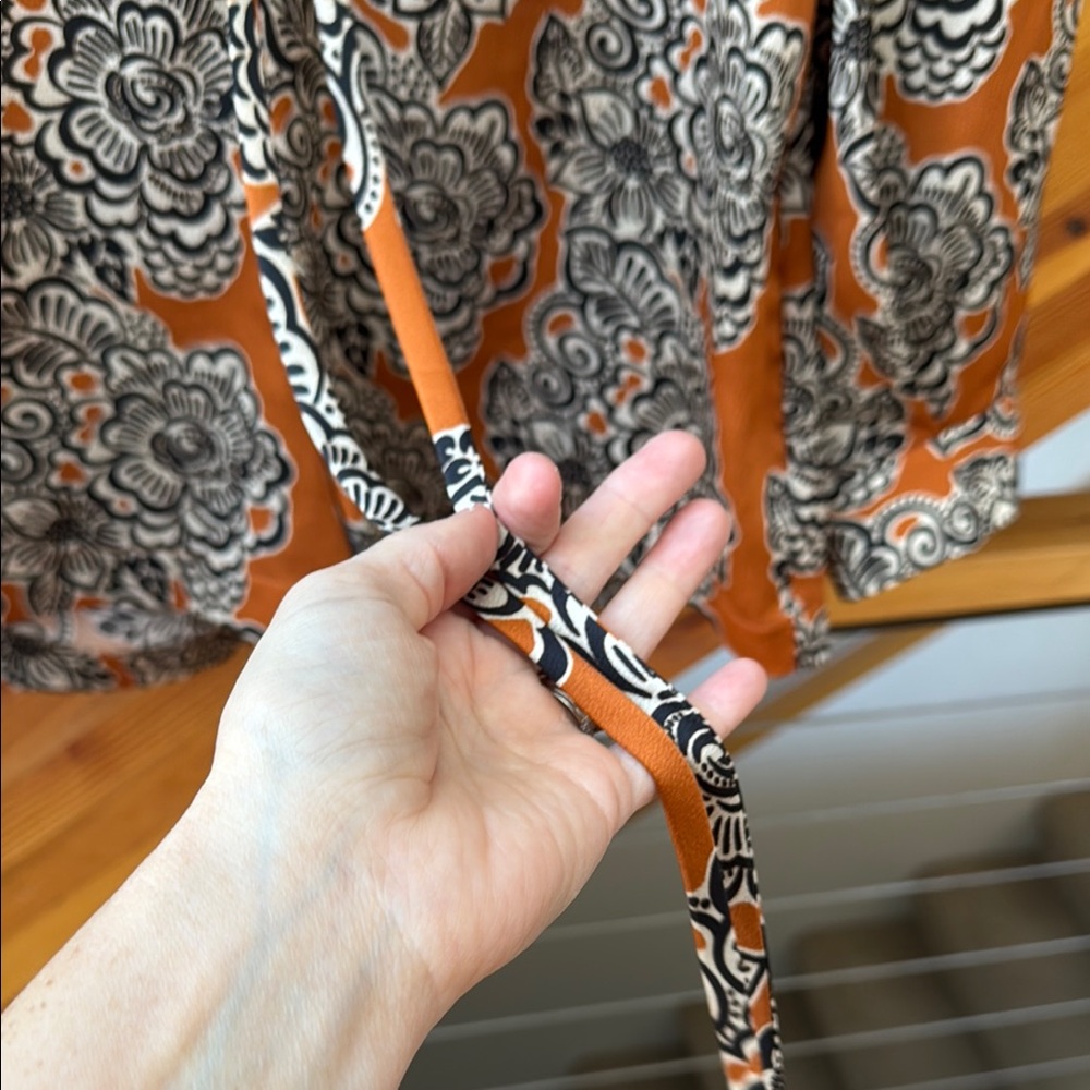 Alexis Orange and Black Floral Playsuit/cover Up Sz M - Picture 10 of 11